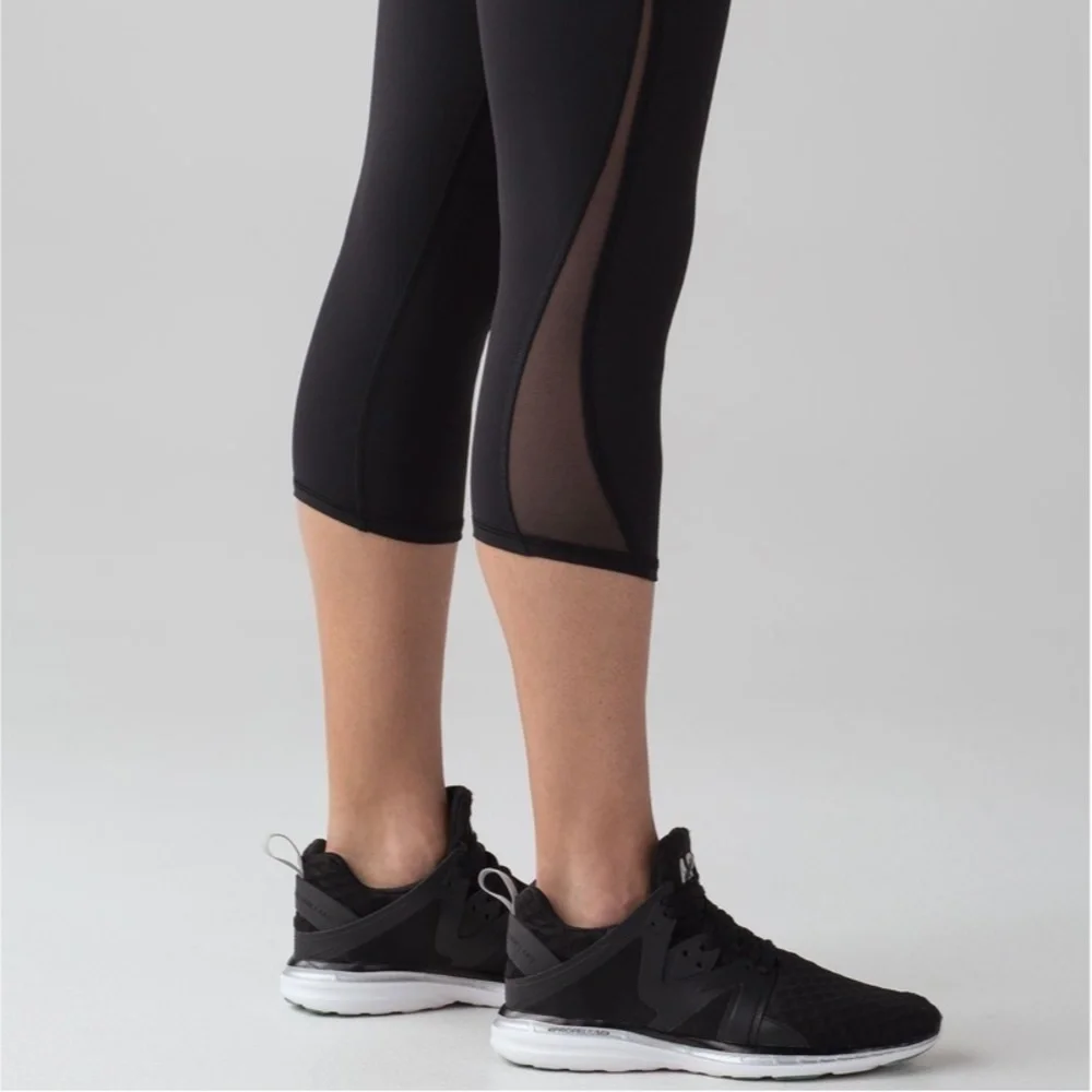 Lululemon Train Times Crop (17